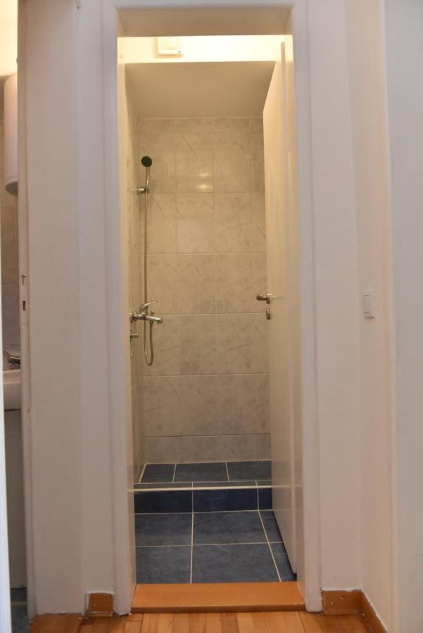 Promenada Apartmani Kruševac Esterno foto